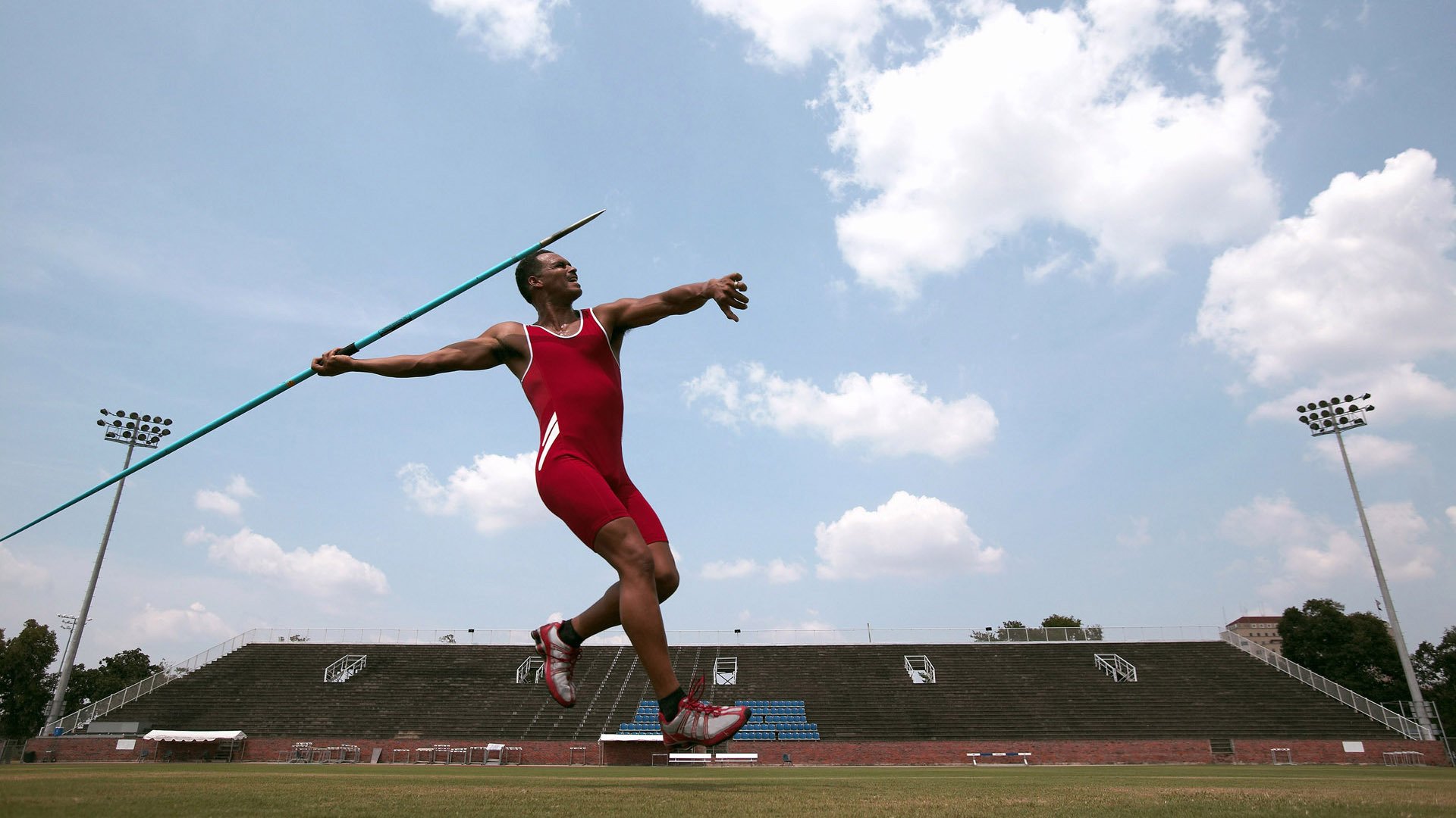 国王驾临，广厦易主，德罗赞如何成为新王朝的关键先生