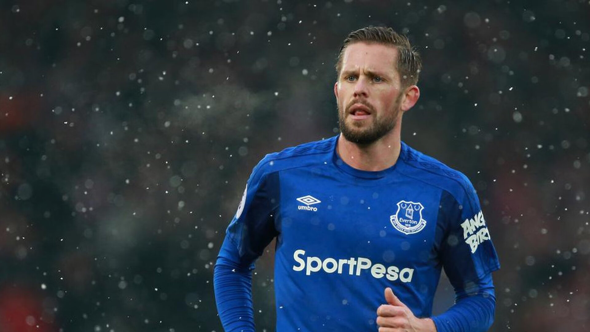 哈斯车队力克威廉姆斯，拉塞尔统治全场，一场战术与勇气的胜利