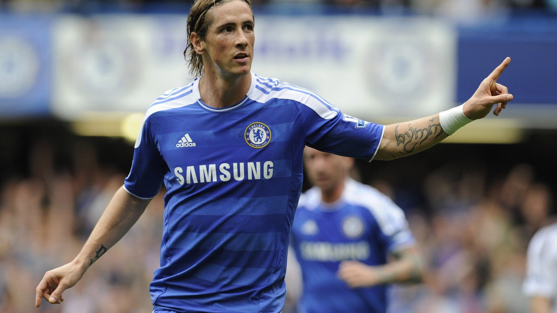 永恒之城见证新王加冕,阿圭罗破纪录之夜,罗马险胜塞维利亚的战术博弈